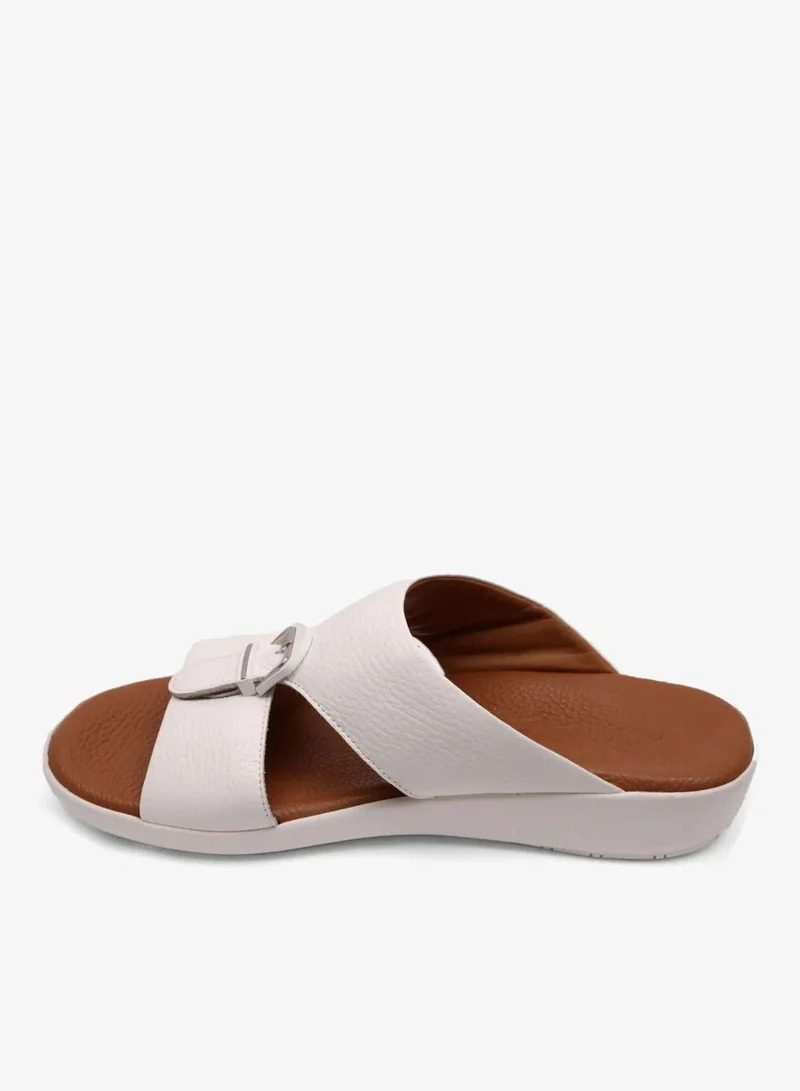 كومفورت بلس صنادل رجالية مرنة مريحة بلس بيضاء